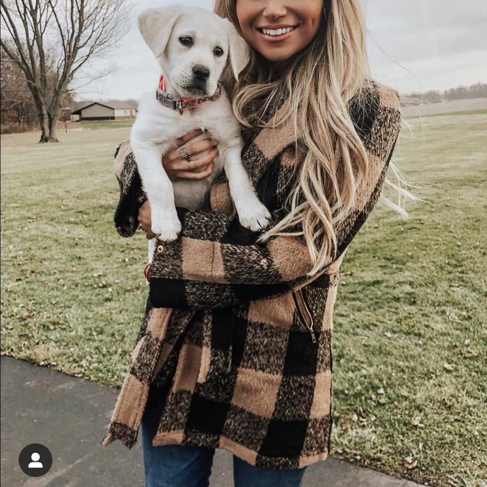 Gorgeous Black and Tan Plaid Jacket